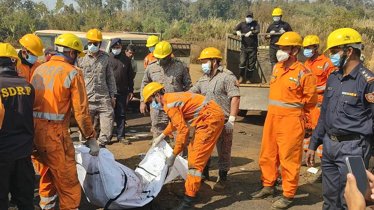 मेघालय: कोयला खदान विस्फोट स्थल से दो और शव मिले, मृतकों की संख्या 27 हुई, कई लोग अब भी लापता