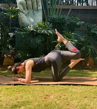 सिनेजीवन: महिलाओं के खिलाफ बढ़ते आपराध पर भूमि पेडनेकर ने जताई चिंता और शिल्पा शेट्टी ने बताया व्याघ्रासन का महत्व