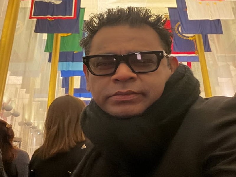 सिनेजीवन: रणवीर सिंह धमकी मामले में सामने आया हैरी बॉक्सर का ऑडियो और दर्शकों को भा गई 'ओ रोमियो'