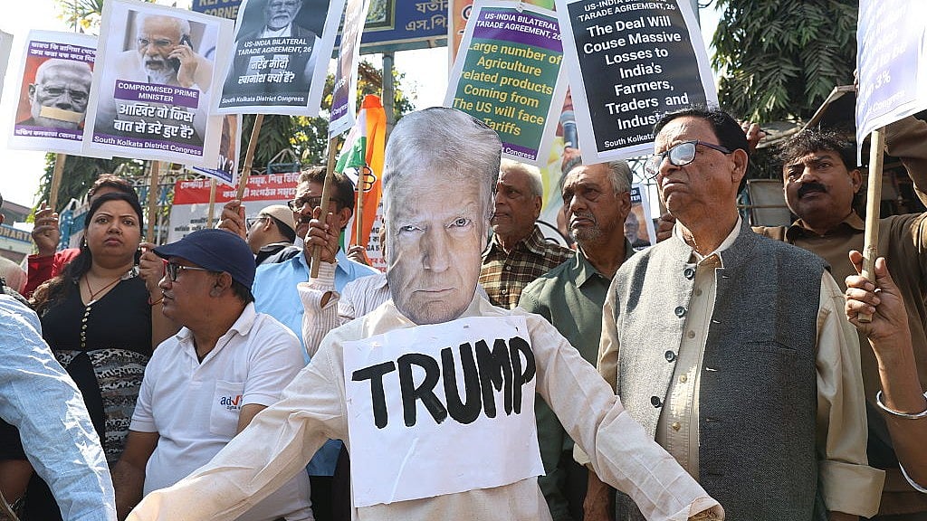 अमेरिका के साथ किए गए व्यापार समझौते का संसद के अंदर और बाहर तीखा विरोध हो रहा है (फोटो - Getty Images)