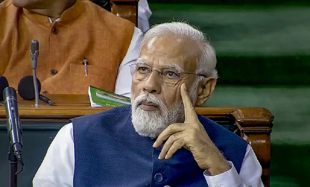 एक जमींदार की जागीर बन गया है देश