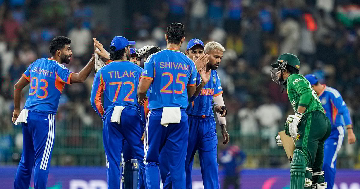 बड़ी खबर LIVE: टी20 वर्ल्ड कप में भारत ने पाकिस्तान को हराया, 61 रनों से जीता मैच