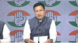 कांग्रेस ने अमेरिका के साथ ट्रेड डील पर मोदी सरकार को घेरा, पूछा- बराबरी के आधार पर हुआ या जबदस्ती?