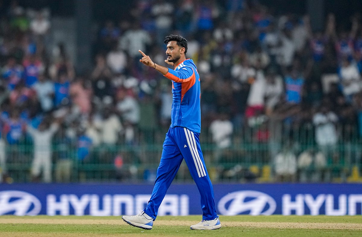 अक्षर ने चतुराई से पाकिस्तान के बल्लेबाजों को दिया चकमा