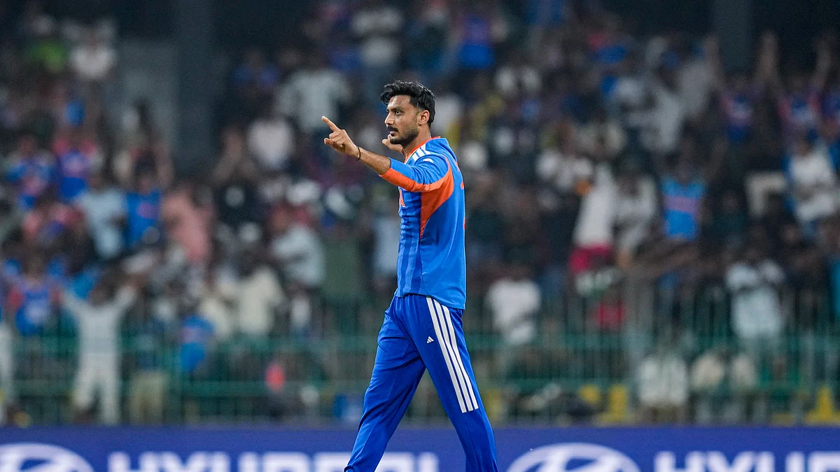 अक्षर ने चतुराई से पाकिस्तान के बल्लेबाजों को दिया चकमा