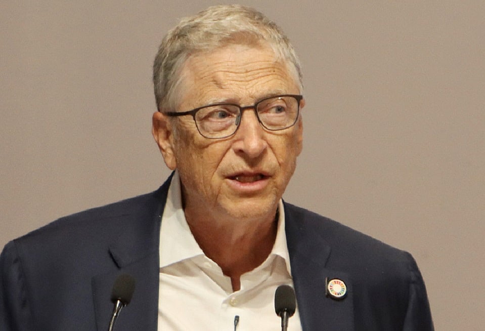 एपस्टीन का साया! सरकार ने AI समिट के वक्ताओं की लिस्ट से बिल गेट्स का नाम हटाया, शामिल होने पर असमंजस