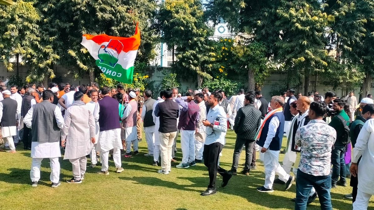 कांग्रेस का यूपी विधानसभा घेराव (फोटो: @INCUttarPradesh)