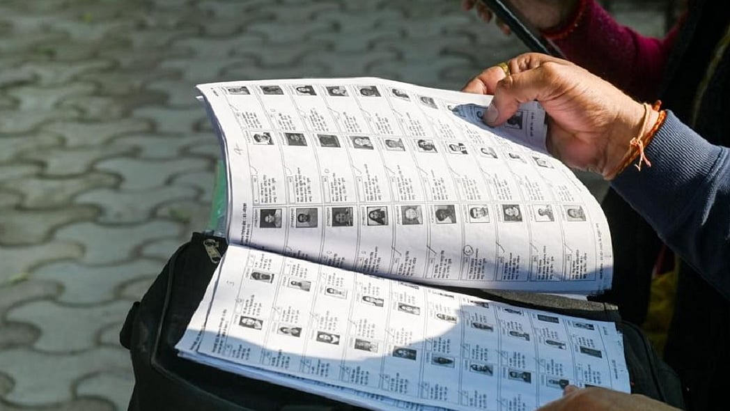 गुजरात: SIR के बाद अंतिम मतदाता सूची में वोटर की संख्या 4.40 करोड़, मसौदा सूची से 5 लाख वोटर बढ़े