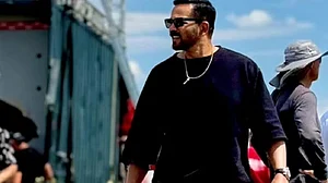 रोहित शेट्टी के घर फायरिंग केस में बड़ा खुलासा, आरोपियों को हिंदुत्व और पैसों का लालच दिया गया था