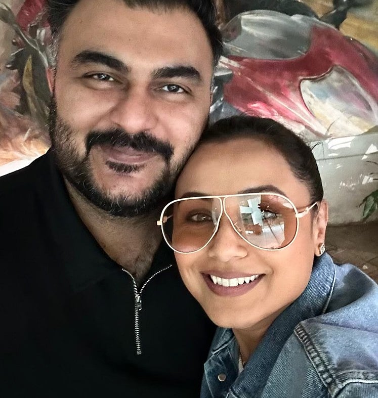 सिनेजीवन: अक्षय कुमार ने उत्तर-पूर्व के लोगों पर भेदभाव का मुद्दा उठाया और मिमी चक्रवर्ती को 20 लाख का मानहानि नोटिस