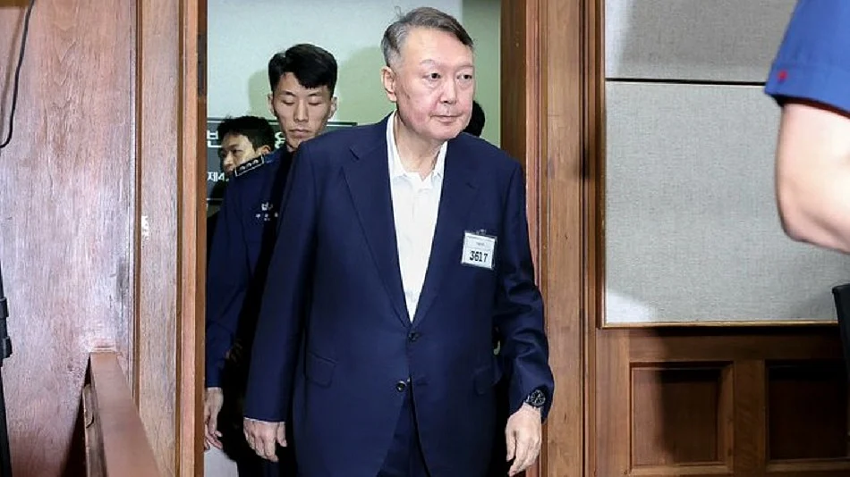 दक्षिण कोरिया के पूर्व राष्ट्रपति यून को उम्रकैद की सजा, मार्शल लॉ लगाने के मामले में कोर्ट ने सुनाया फैसला