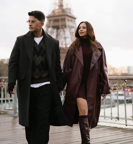 सिनेजीवन: सोशल मीडिया बैन के समर्थन में उतरे कुणाल कपूर और सरगुन मेहता ने अफवाह उड़ाने वालों की लगाई क्लास