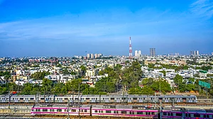 दिल्ली NCR में अब गर्मी दिखाएगी तेवर