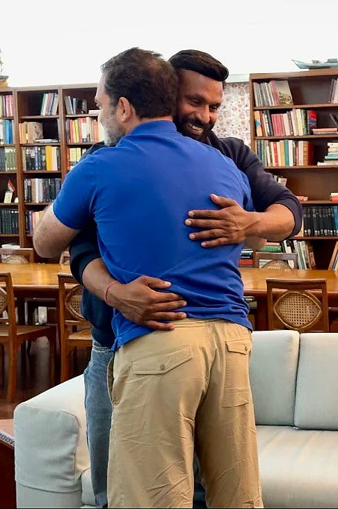 राहुल गांधी कोटद्वारा वाले ‘मोहम्मद’ दीपक से मिले