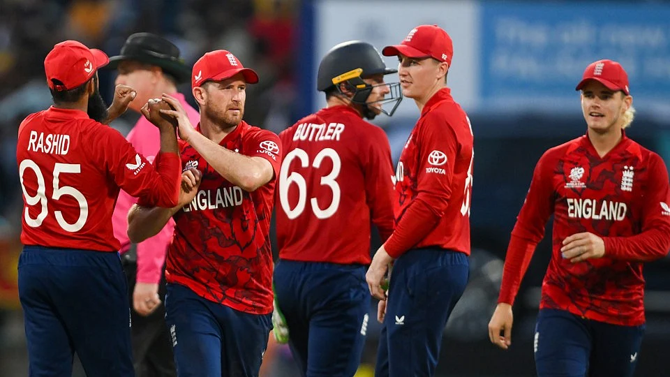 सुपर-8 में आज भिड़ेंगी इंग्लैंड और पाकिस्तान की टीमें