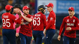 सुपर-8 में आज भिड़ेंगी इंग्लैंड और पाकिस्तान की टीमें