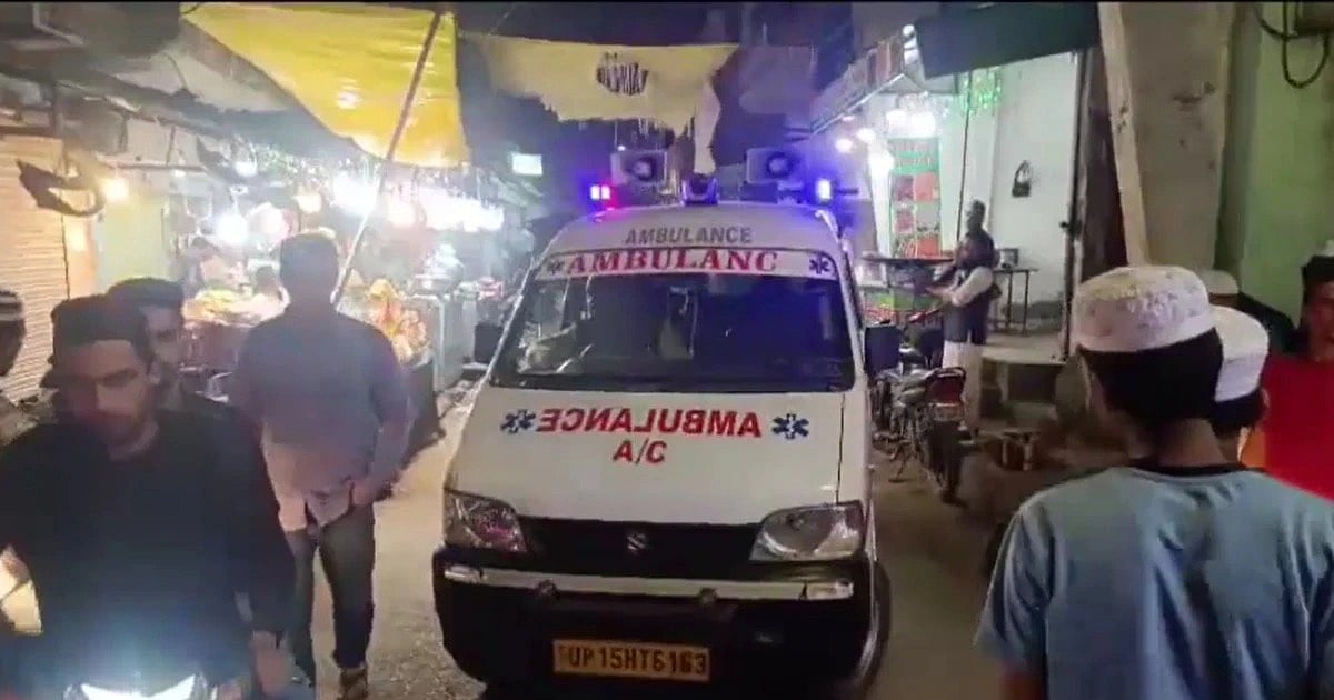 मेरठ में दर्दनाक हादसा, नमाज पढ़ने गया था पिता घर में लगी भीषण आग, महिला-बच्चों समेत 6 लोग जिंदा जले