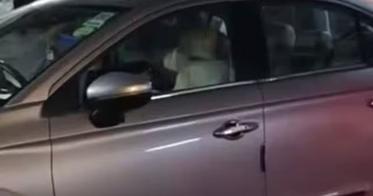 दिल्ली: मयूर विहार में मॉल की बेसमेंट में कार के भीतर मिला शव, मचा हड़कंप, जांच में जुटी पुलिस