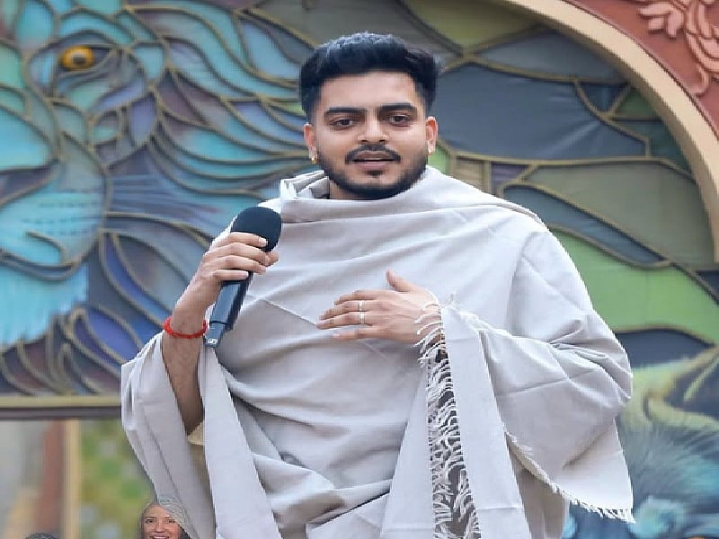 सिनेजीवन: तांत्रिक बन अक्षय कुमार करेंगे भूतों के साथ मस्ती और पूजा भट्ट ने जिंदगी का सबसे खूबसूरत अहसास शेयर किया