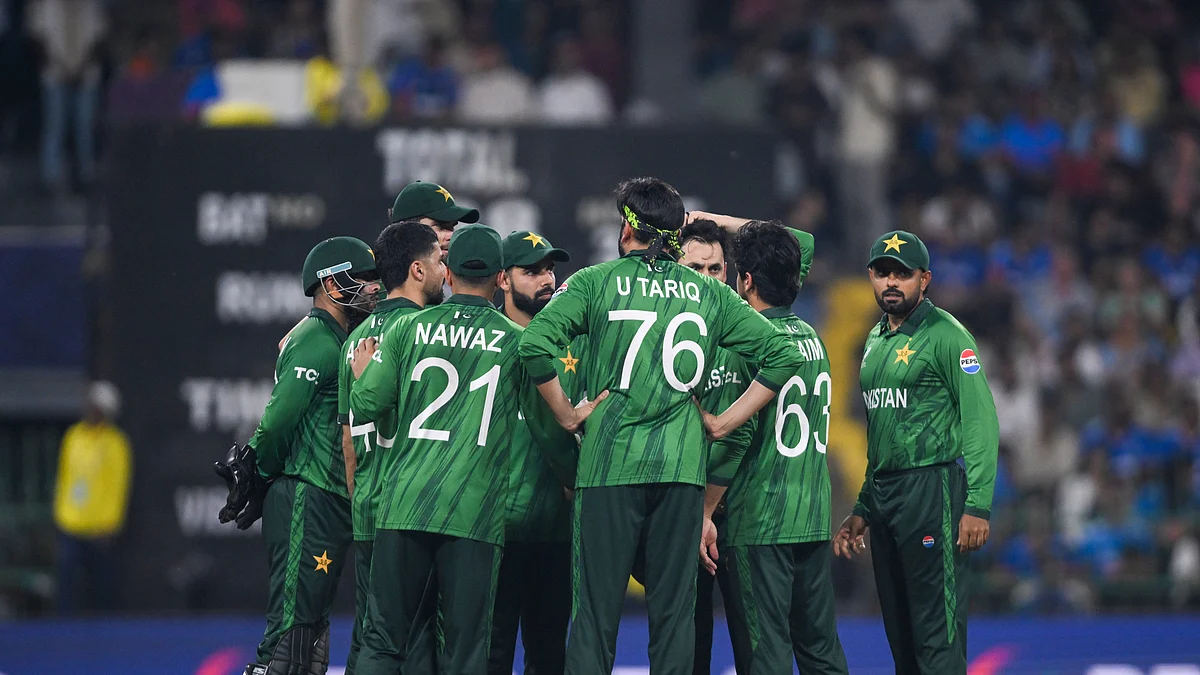 पाकिस्तान को सेमीफाइनल के लिए साधने होंगे ये समीकरण