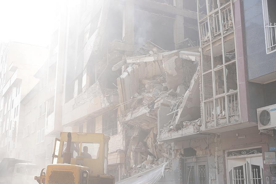 Israel Attack Iran: इजरायल में भारतीय दूतावास ने अपने नागरिकों के लिए जारी की एडवाइजरी, ईरान पर हमले से तनाव