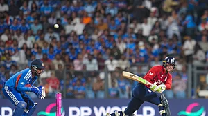 बड़ी खबर LIVE: टी20 वर्ल्ड कप में भारत ने इंग्लैंड को 7 रनों से हराया, फाइनल में न्यूजीलैंड से होगी टक्कर