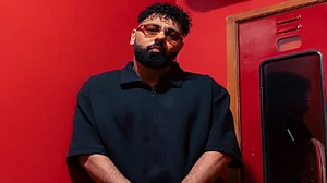 ‘टटिहरी’ गाने पर फंसे बादशाह, महिला आयोग ने भेजा समन और ऑस्कर प्रेजेंटर्स लिस्ट में प्रियंका का नाम