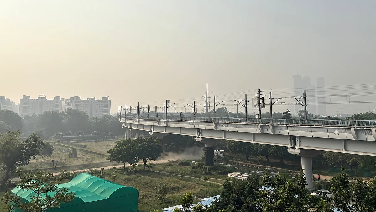 तेज हवाओं से एनसीआर की हवा साफ हुई 