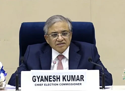 पश्चिम बंगाल, असम समेत 4 राज्यों और 1 केंद्र शासित प्रदेश की चुनाव तारीखों का ऐलान, जानिए कब होगी वोटिंग