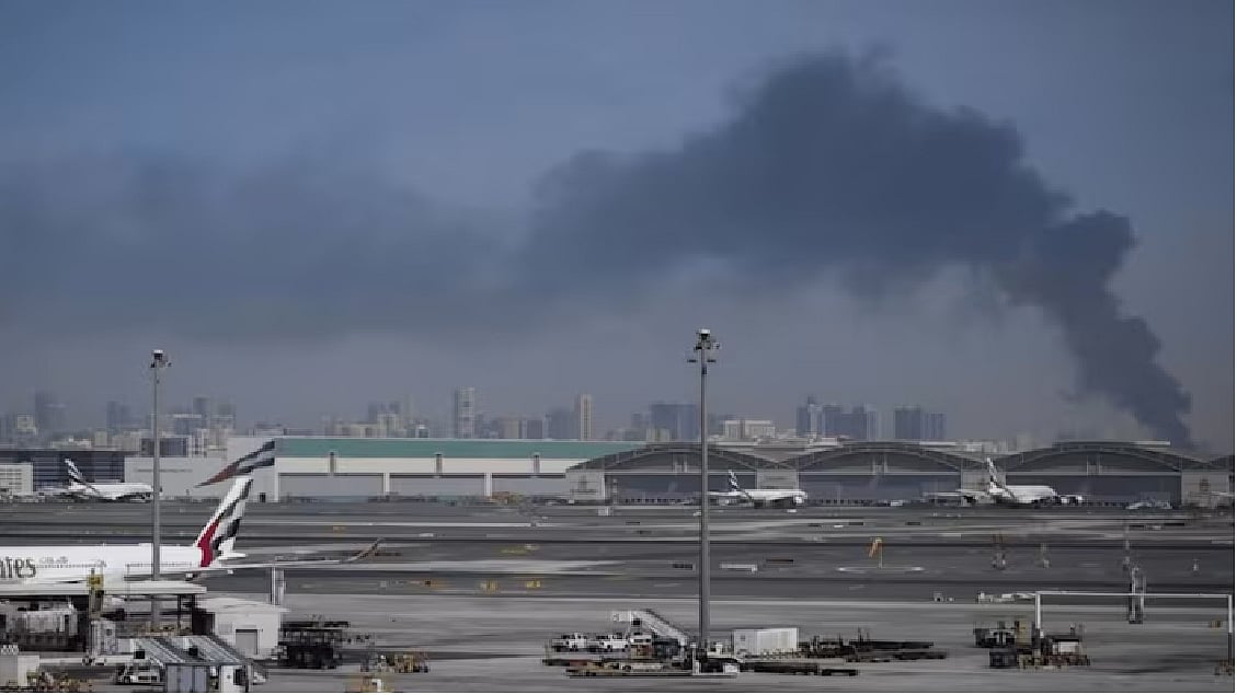 दुबई एयरपोर्ट के पास ईरान ने किया ड्रोन हमला।