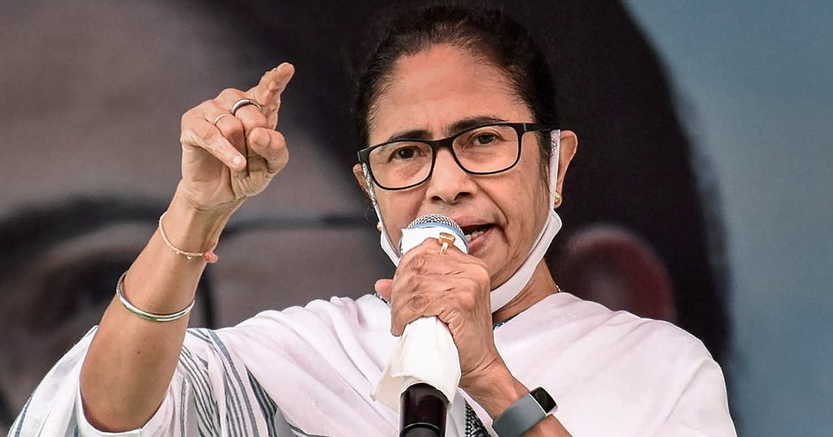 ममता बनर्जी का हमला, कहा- पुराने कृत्यों के लिए केंद्रीय गृह मंत्री अमित शाह के खिलाफ ‘चार्जशीट’ होनी चाहिए