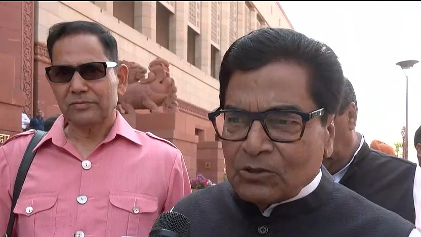 समाजवादी पार्टी के सांसद रामगोपाल यादव