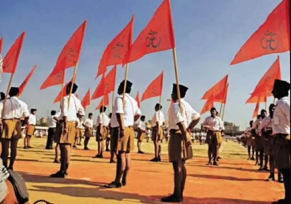 राम पुनियानी का लेखः RSS, सांप्रदायिक राजनीति और घटती धार्मिक स्वतंत्रता, अमेरिकी संस्था की आंख खोलने वाली रपट
