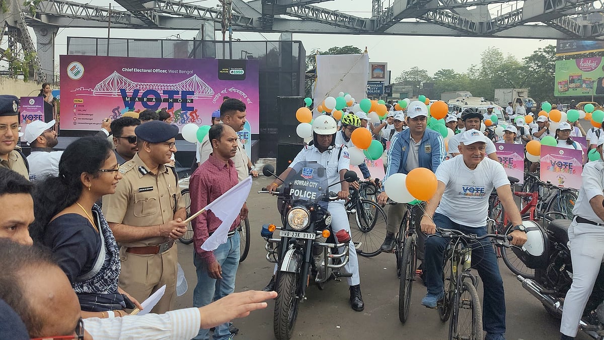 ईसीआई ने साइकिल रैली से किया मतदाताओं को जागरुक