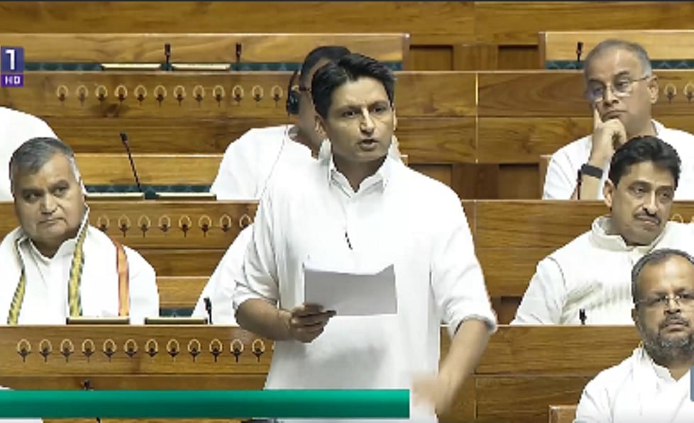 जवानों के करियर का रास्ता बंद कर रही सरकार... दीपेंद्र हुड्डा ने सीएपीएफ बिल को लेकर उठाए गंभीर सवाल