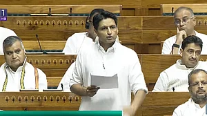 जवानों के करियर का रास्ता बंद कर रही सरकार... दीपेंद्र हुड्डा ने सीएपीएफ बिल को लेकर उठाए गंभीर सवाल