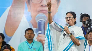 ममता ने न्यायिक अधिकारियों के घेराव के लिए AIMIM और ISF को दोषी ठहराया, BJP पर भी लगाया आरोप