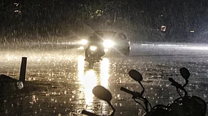 राजस्थान में बदला मौसम का मिजाज, कई जिलों में भारी बारिश के साथ ओलावृष्टि, 7 अप्रैल को फिर आ सकता है आंधी-तूफान