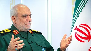 ईरान IRGC के खुफिया प्रमुख मेजर जनरल खदेमी की मौत