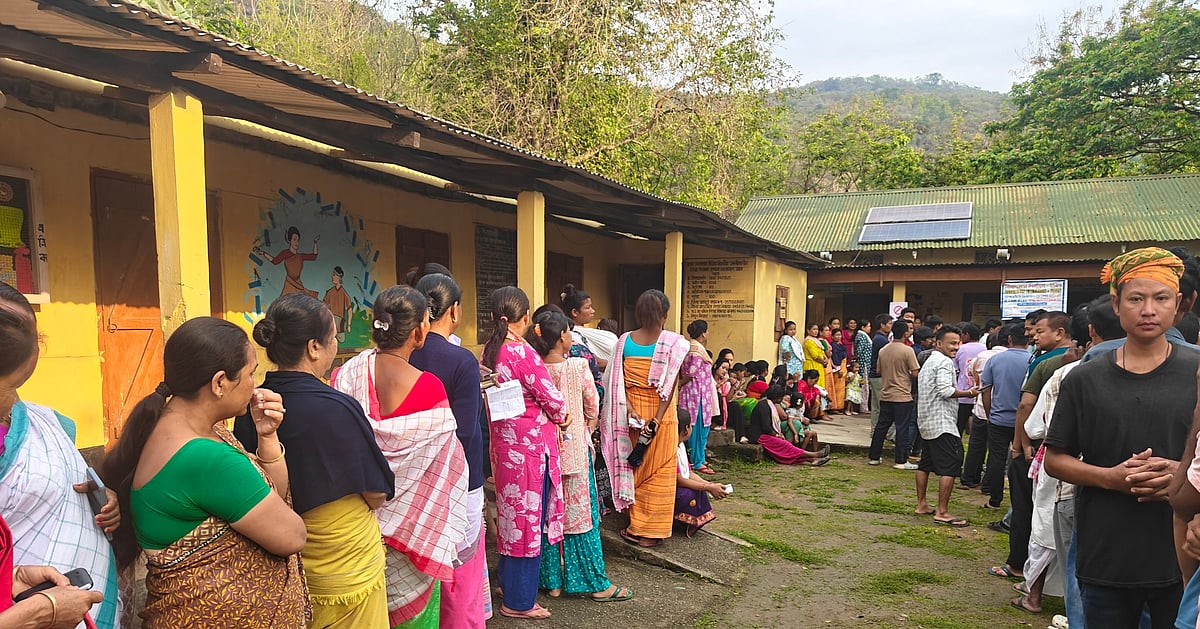 विधानसभा चुनाव 2026: केरल, असम, पुडुचेरी में वोटिंग, 1,899 उम्मीदवारों की किस्मत दांव पर