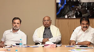 CWC में खड़गे बोलेः राजनीतिक लाभ के लिए महिला आरक्षण पर बुलाई गई संसद की बैठक, परिसीमन पर गहन चर्चा हो