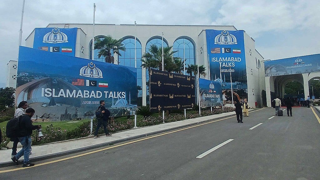 ट्रंप की सोशल पोस्ट और ईरान की पूर्व शर्तों के बीच फंसी ‘इस्लामाबाद शांति वार्ता’