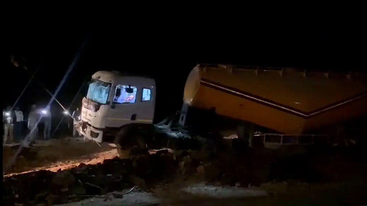 मध्य प्रदेश के डिंडोरी में दर्दनाक हादसा, ट्रक ने सड़क किनारे खड़े 6 लोगों को कुचला, 5 की मौत