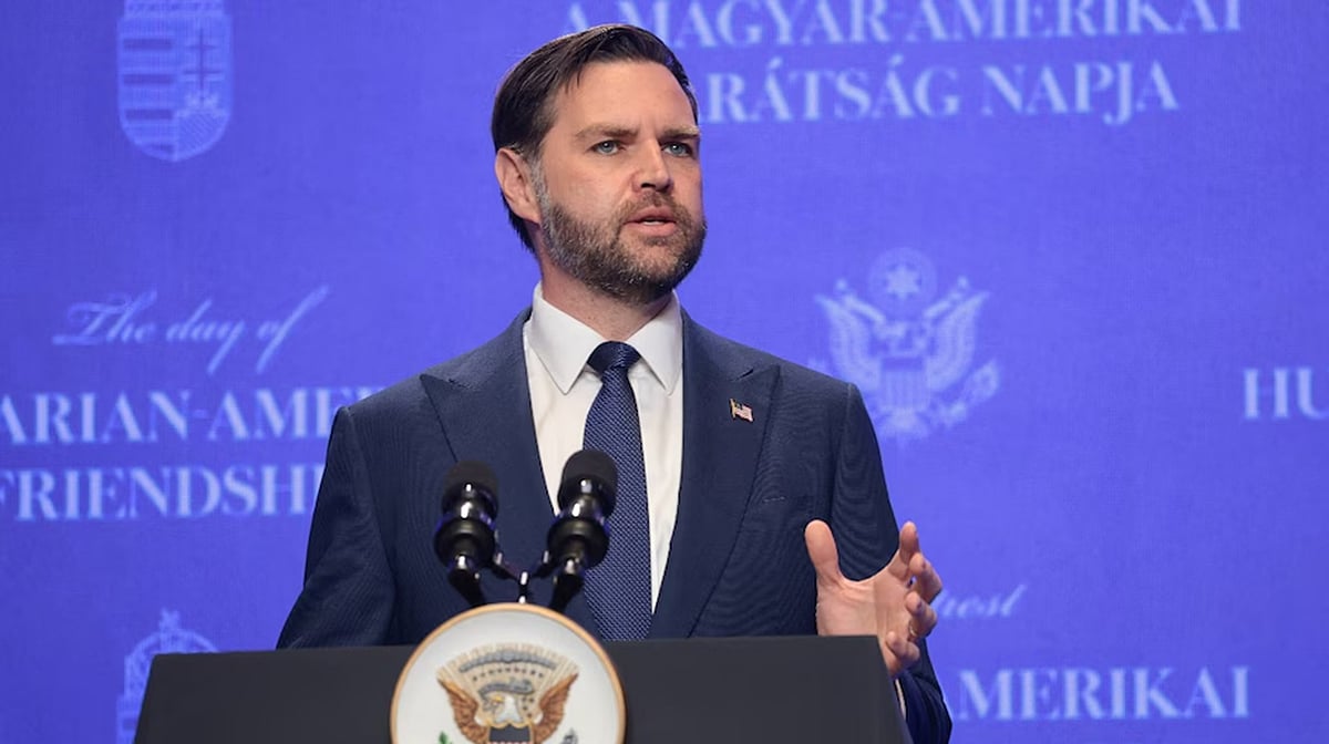 बड़ी खबर LIVE: इस्लामाबाद में ईरान से वार्ता रही बेनतीजा, जेडी वेंस अपनी टीम के साथ अमेरिका रवाना