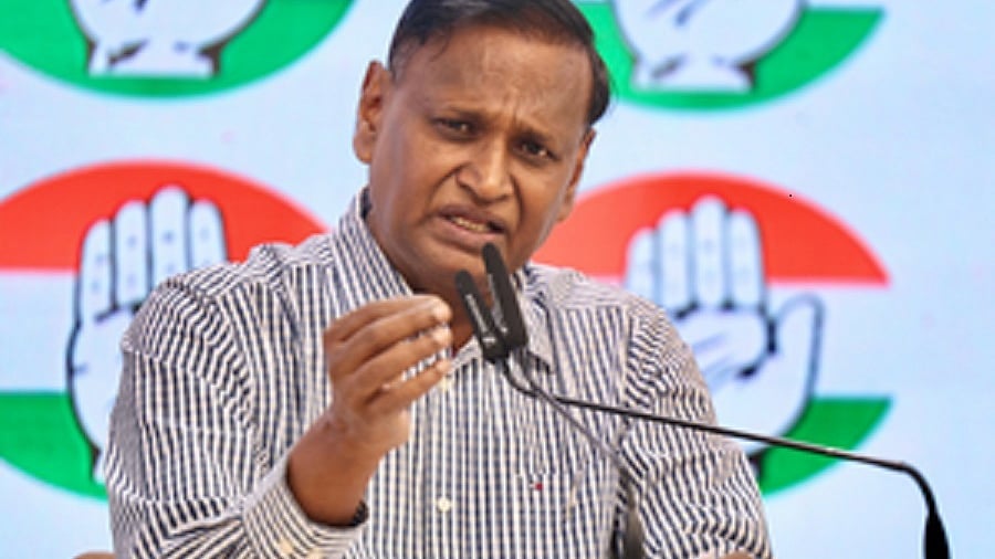 पीएम मोदी के पत्र पर उदित राज का सवाल- महिला आरक्षण को लेकर सभी दलों की बैठक क्यों नहीं बुलाई?