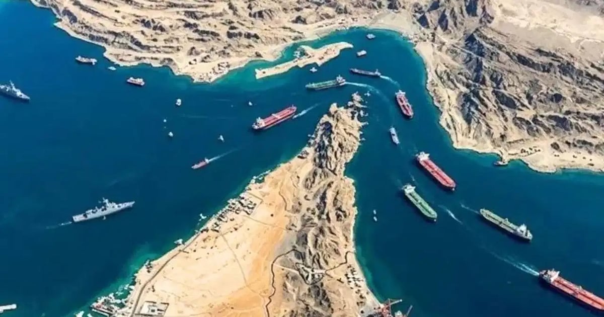 बड़ी खबर LIVE: होर्मुज में आज से US की नाकाबंदी, सेंट्रल कमांड ने किया ऐलान- किसी जहाज को गुजरने नहीं देंगे