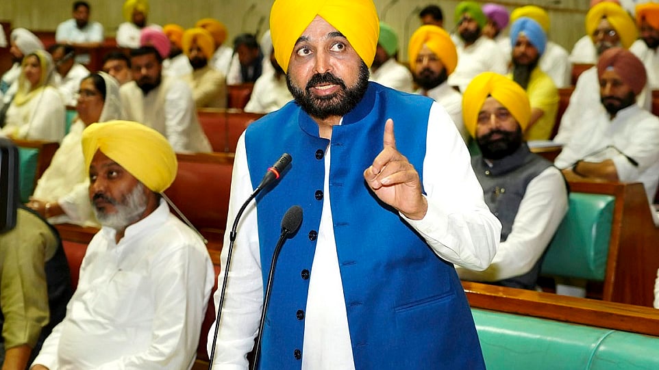 पंजाब विधानसभा से बेअदबी के खिलाफ सख्त कानून पास, आजीवन कारावास और 25 लाख रुपए तक जुर्माने का प्रावधान