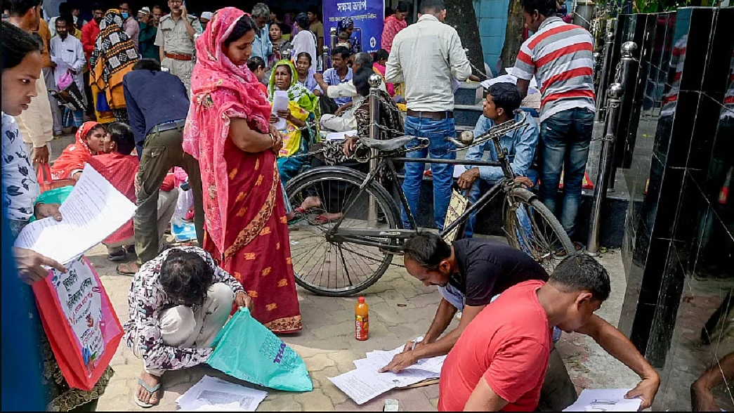 बंगाल में हटाए गए मतदाताओं को झटका, सुप्रीम कोर्ट ने कहा- अभी मतदान का अधिकार नहीं, न्यायाधिकरण में जाएं
