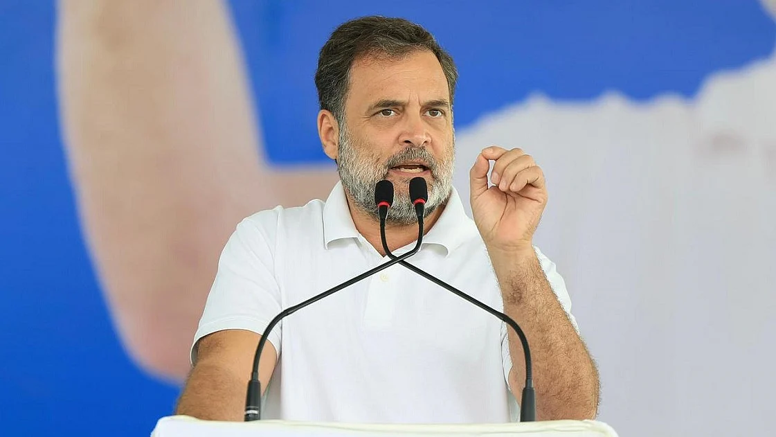 बंगाल के मालदा में राहुल गांधी बोले- BJP-RSS की ‘नफरत भरी सोच’ संविधान को नष्ट कर रही है