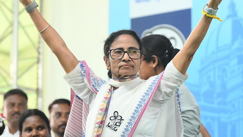 बंगाल चुनाव से पहले ममता का आरोप- आखिरी समय पर टीएमसी के बूथ एजेंटों को गिरफ्तार करने की हो रही है साजिश